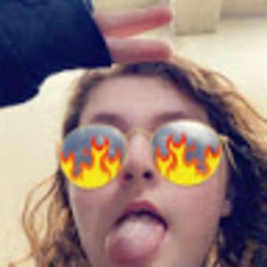 Meet your Posher, Suzie